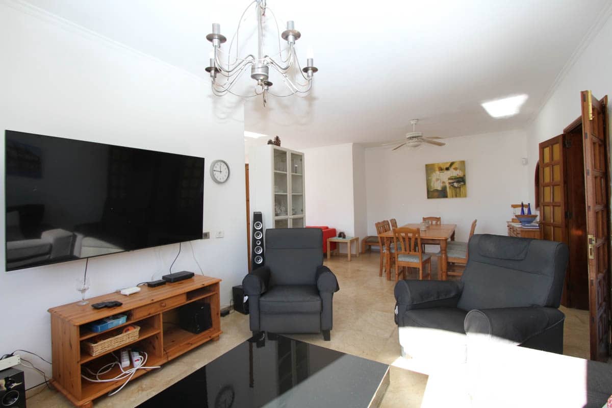 4 soveværelse Semi-Rækkehus til salg i Arguineguin med swimmingpool - € 550.000 (Ref: 8037013)