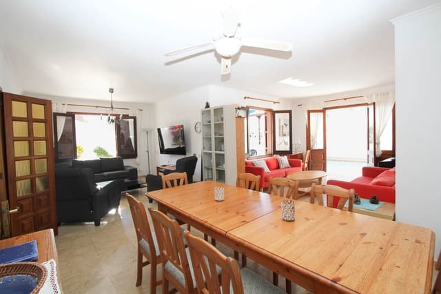 4 sovrum Semi-fristående Villa till salu i Arguineguín, Mogán med pool - 550 000 € (Ref: 8037013)