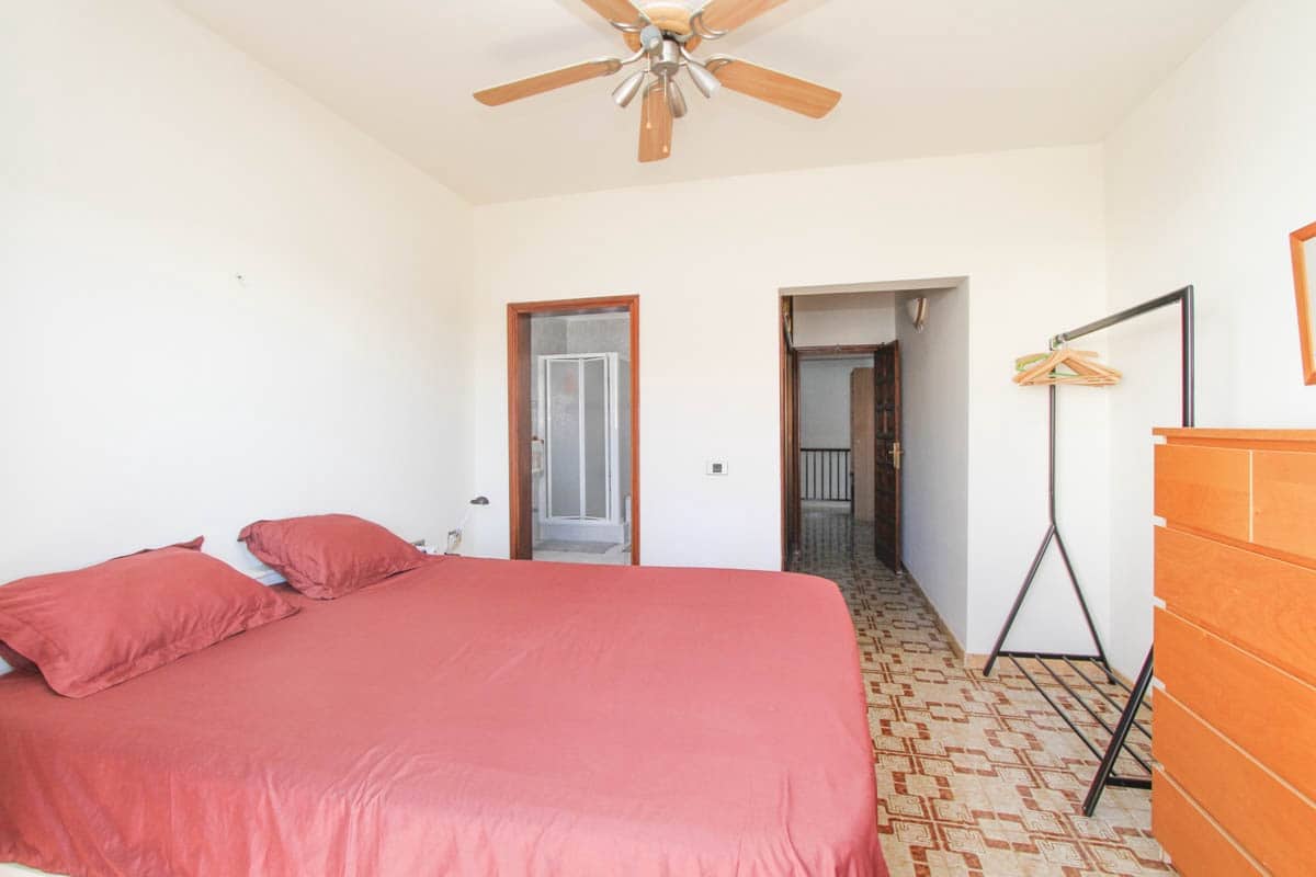 4 soveværelse Semi-Rækkehus til salg i Arguineguin med swimmingpool - € 550.000 (Ref: 8037013)