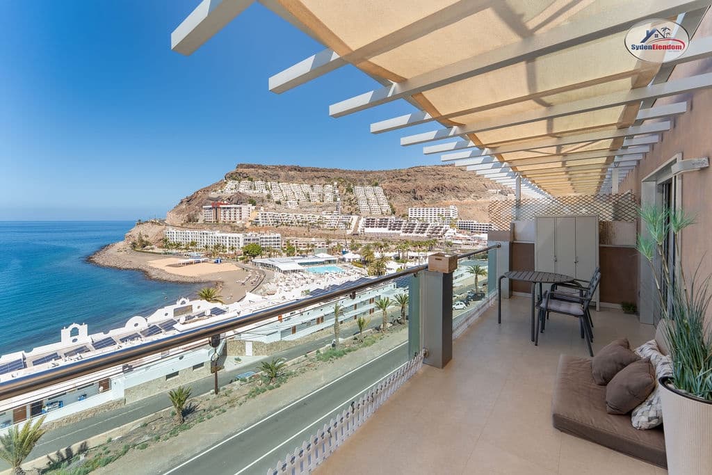 2 soveværelse Lejlighed til salg i Playa del Cura med swimmingpool - € 455.000 (Ref: 8930693)