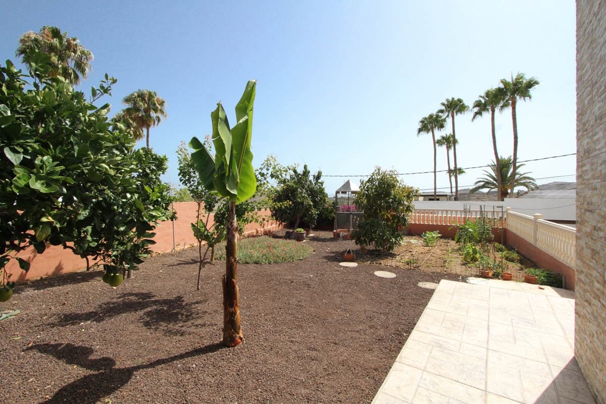 4 soveværelse Finca/Landehus til salg i El Salobre med swimmingpool garage - € 799.000 (Ref: 9123652)