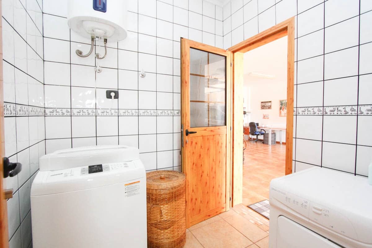 4 soveværelse Finca/Landehus til salg i El Salobre med swimmingpool garage - € 799.000 (Ref: 9123652)