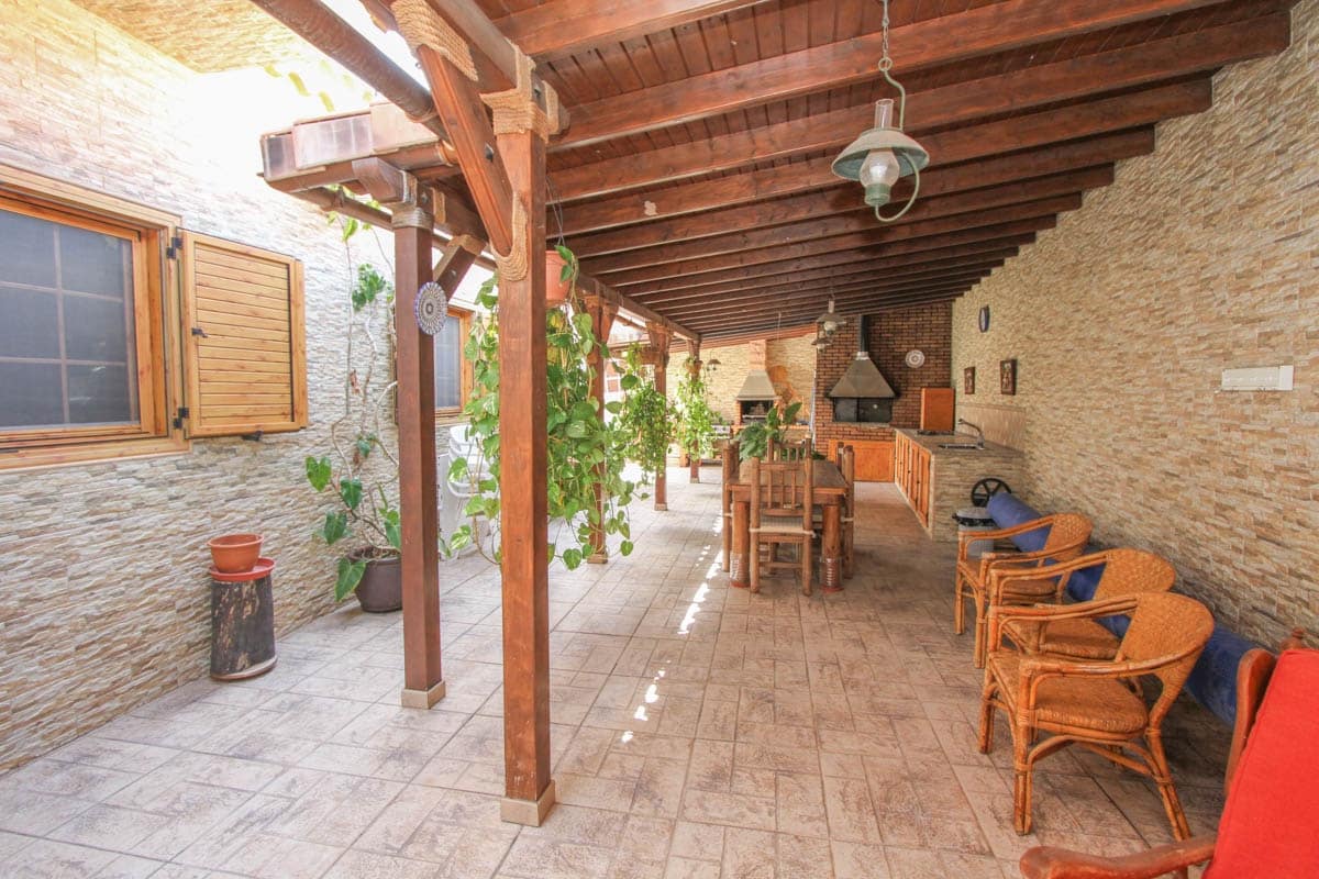 4 soveværelse Finca/Landehus til salg i El Salobre med swimmingpool garage - € 799.000 (Ref: 9123652)