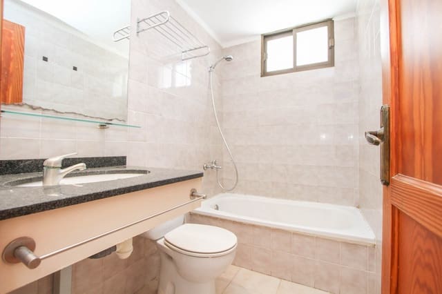 1 soveværelse Lejlighed til salg i Puerto Rico, Mogán med swimmingpool - € 169.995 (Ref: 9135088)