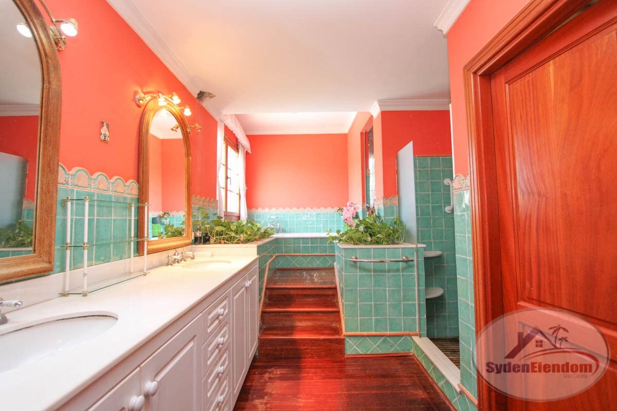 5 soverom Villa til salgs i Maspalomas med svømmebasseng garasje - € 1 295 000 (Ref: 9168143)