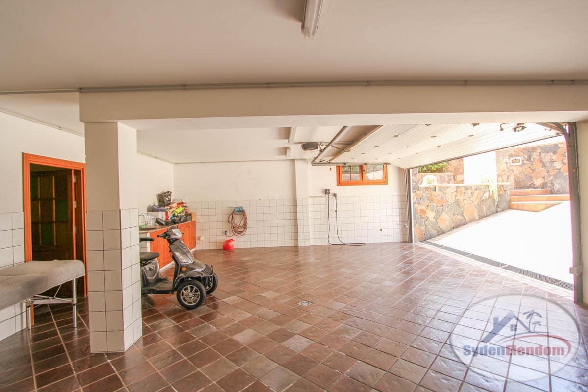 5 soverom Villa til salgs i Maspalomas med svømmebasseng garasje - € 1 295 000 (Ref: 9168143)