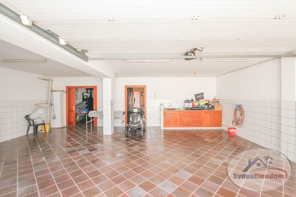 5 soverom Villa til salgs i Maspalomas med svømmebasseng garasje - € 1 295 000 (Ref: 9168143)