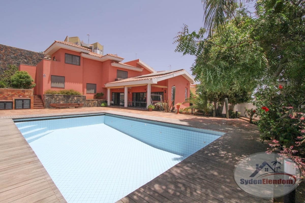 5 soverom Villa til salgs i Maspalomas med svømmebasseng garasje - € 1 295 000 (Ref: 9168143)