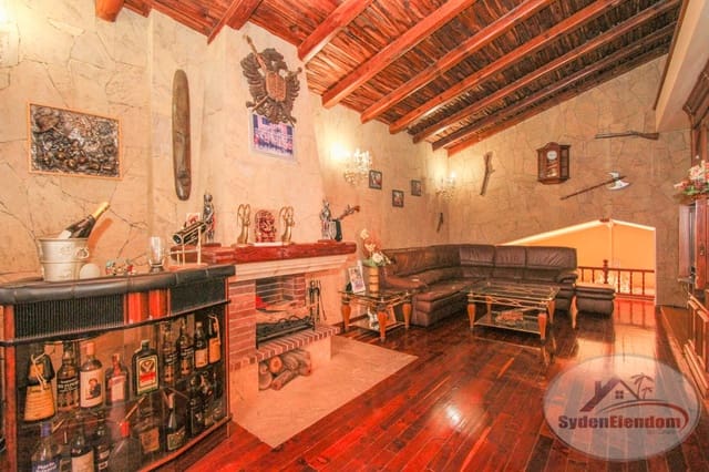 5 soveværelse Villa til salg i Maspalomas, San Bartolomé de Tirajana med swimmingpool garage - € 1.295.000 (Ref: 9168143)