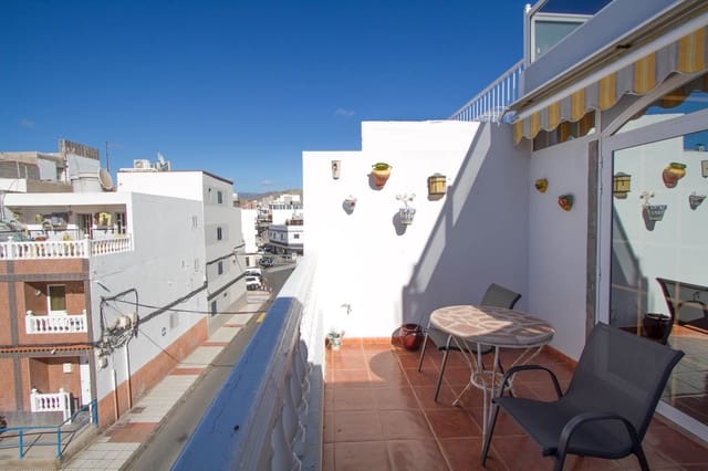 2 bedroom Townhouse for sale in Arguineguín, Mogán - € 390,000 (Ref: 9500594)