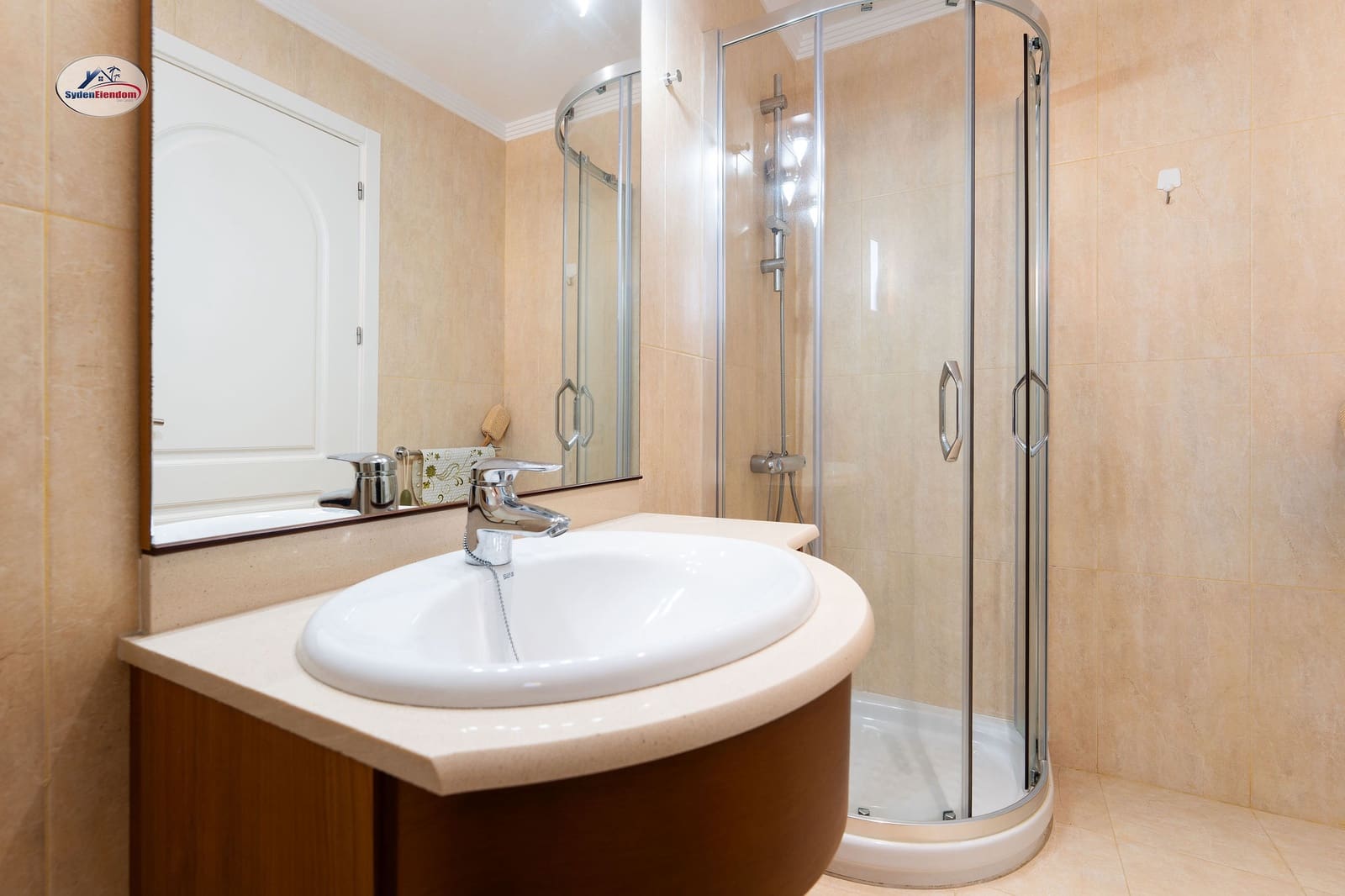 3 bedroom Apartment for sale in Arguineguin with pool garage - € 1,850,000 (Ref: 9535099)