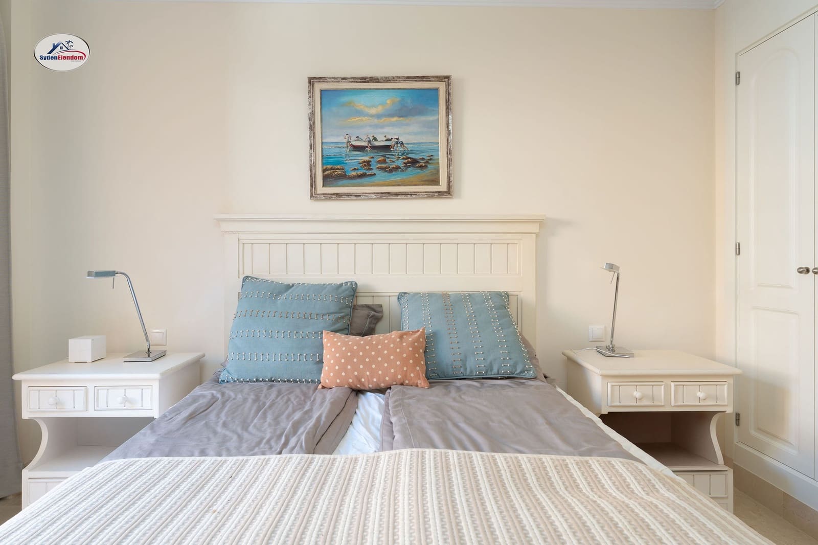 3 bedroom Apartment for sale in Arguineguin with pool garage - € 1,850,000 (Ref: 9535099)