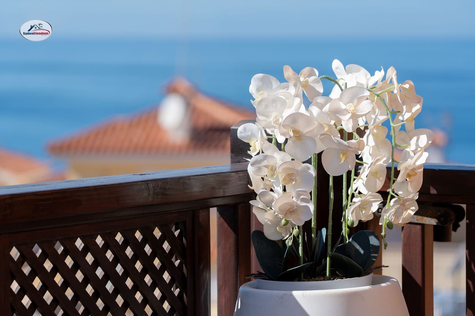 3 bedroom Apartment for sale in Arguineguin with pool garage - € 1,850,000 (Ref: 9535099)