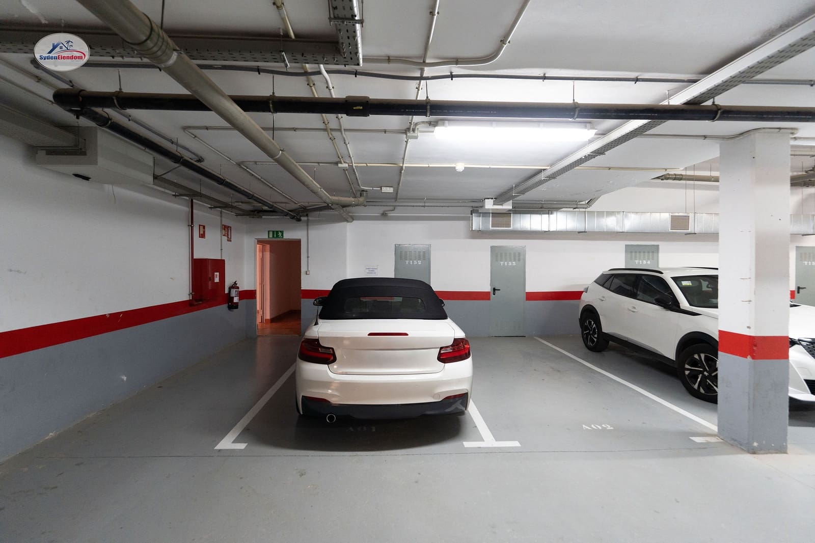 3 bedroom Apartment for sale in Arguineguin with pool garage - € 1,850,000 (Ref: 9535099)