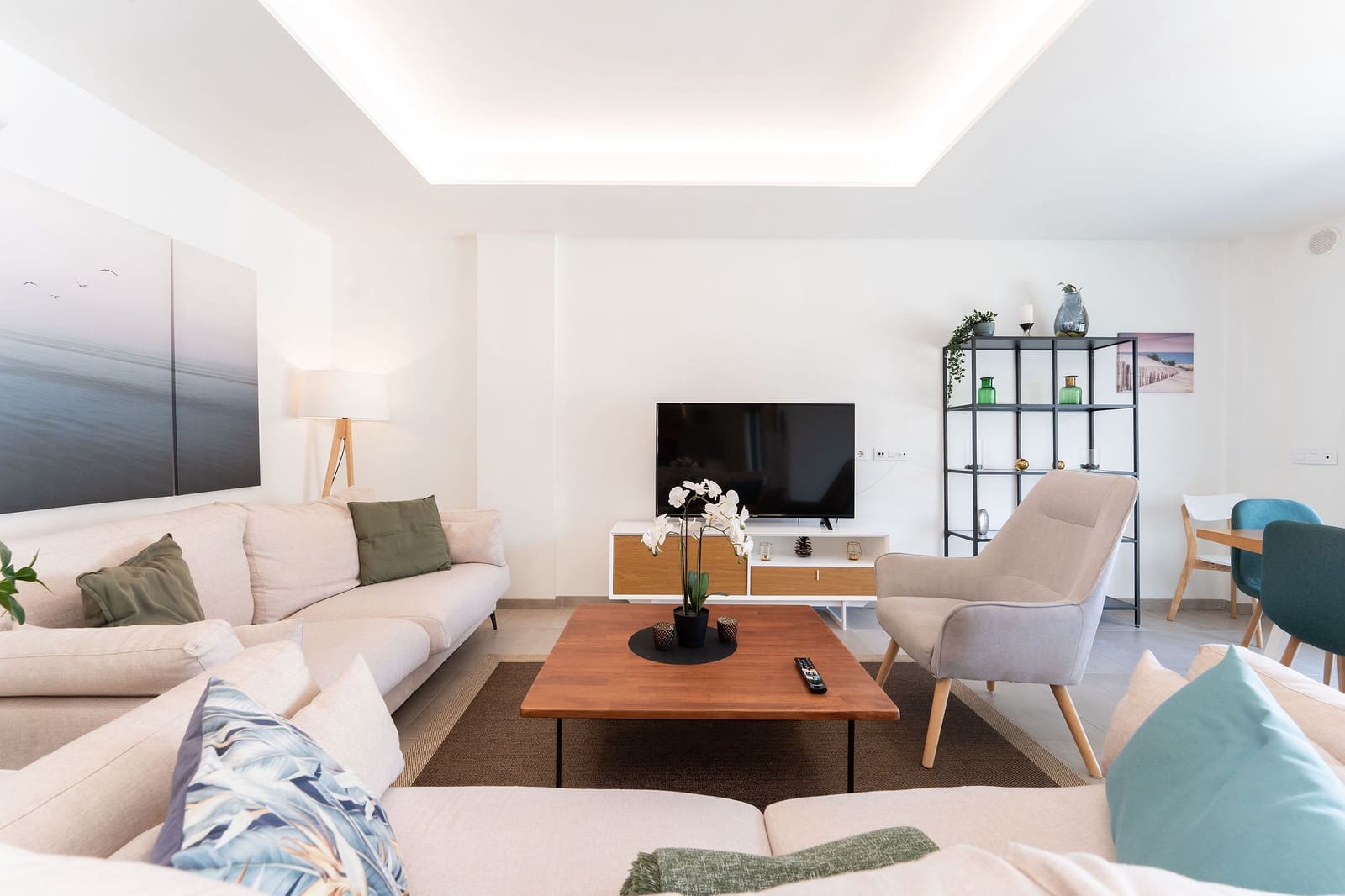 3 bedroom Apartment for sale in Arguineguin with pool garage - € 540,000 (Ref: 9609649)