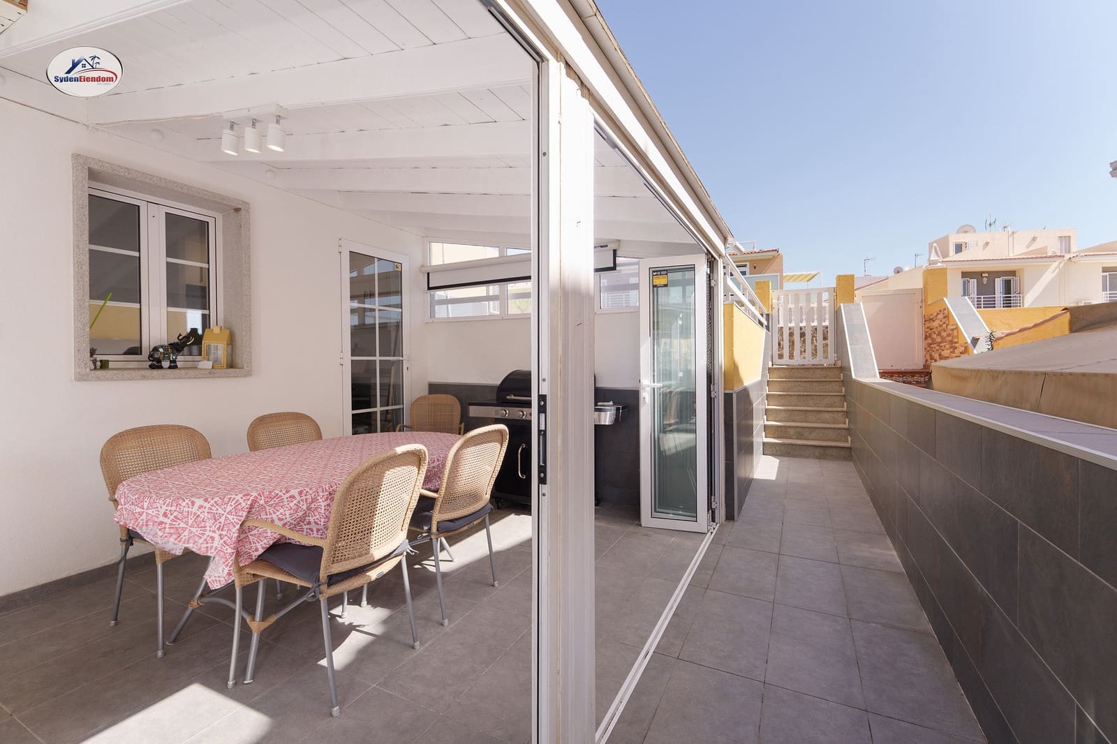 3 soverom Kjedet enebolig til salgs i Arguineguin med garasje - € 440 000 (Ref: 9665264)