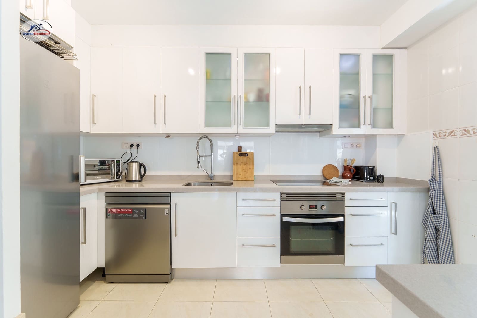 3 soverom Kjedet enebolig til salgs i Arguineguin med garasje - € 440 000 (Ref: 9665264)