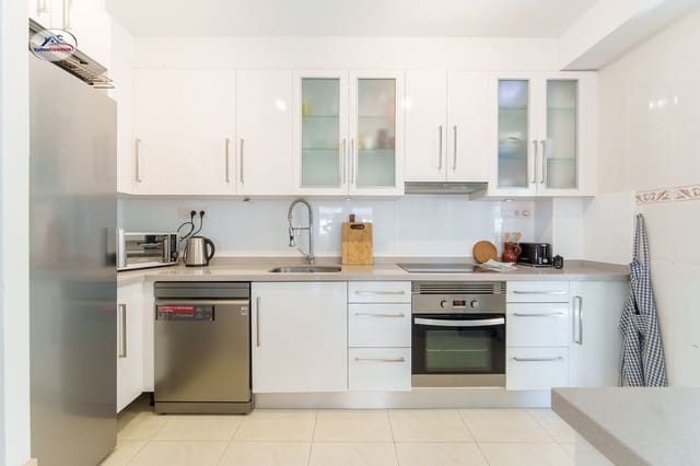 3 soverom Kjedet enebolig til salgs i Arguineguín, Mogán med garasje - € 440 000 (Ref: 9665264)