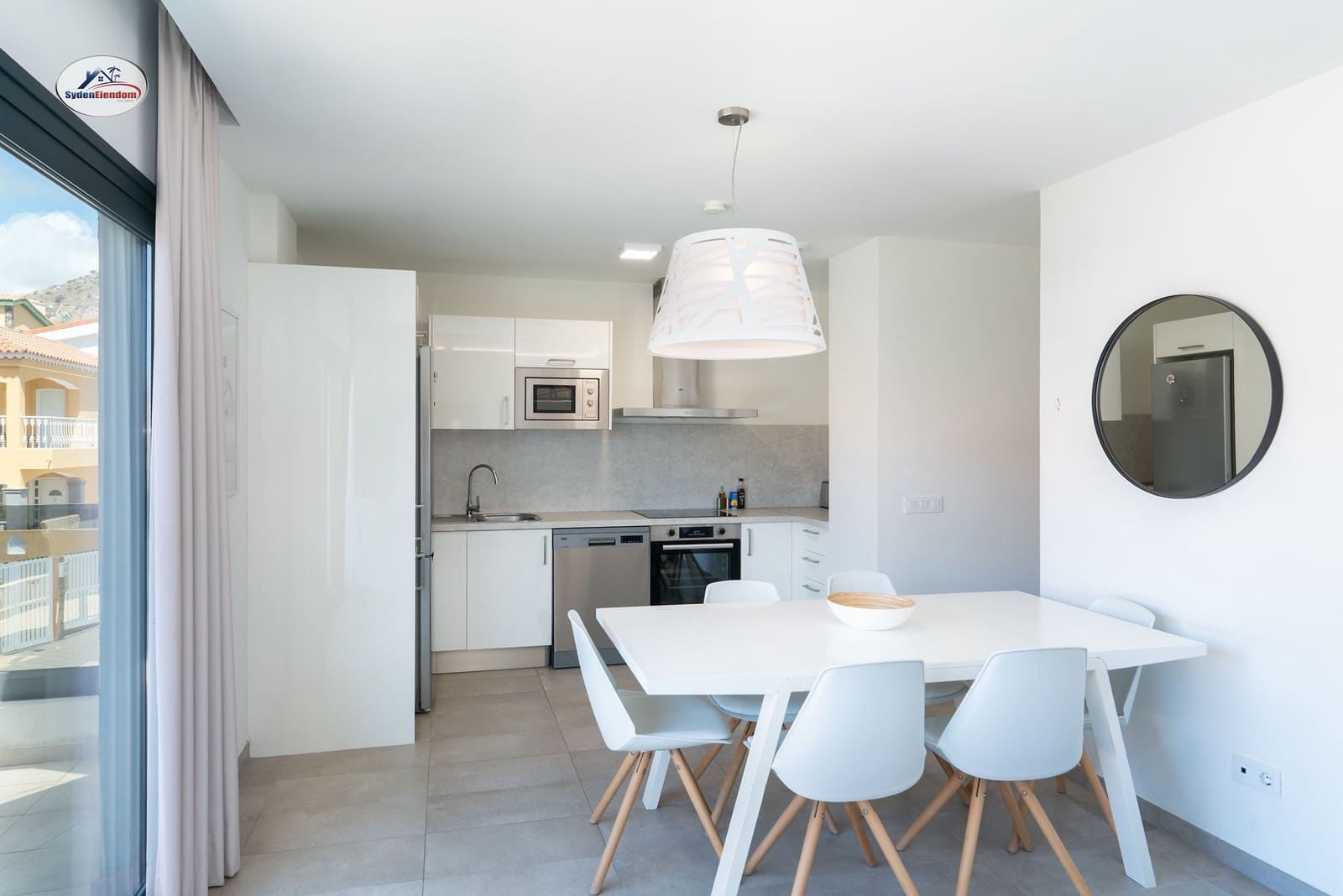 3 bedroom Apartment for sale in Arguineguin with pool garage - € 495,000 (Ref: 9696860)