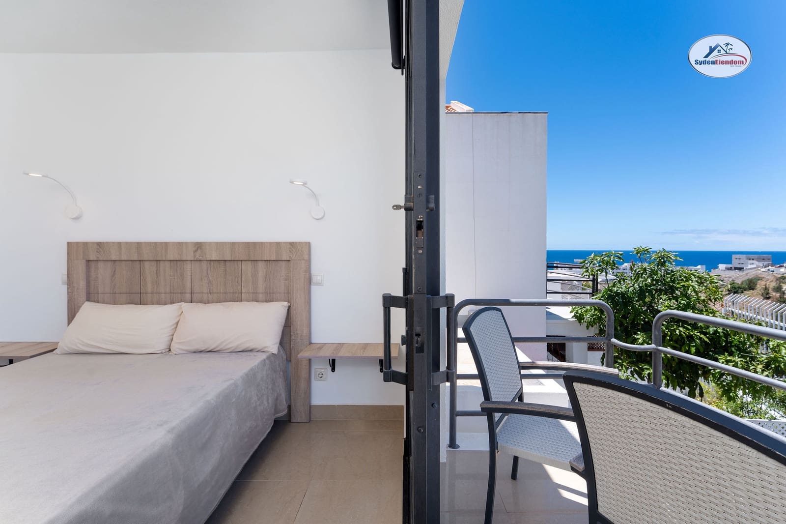 3 Zimmer Doppelhaus zu verkaufen in Arguineguin - 395.000 € (Ref: 9914908)