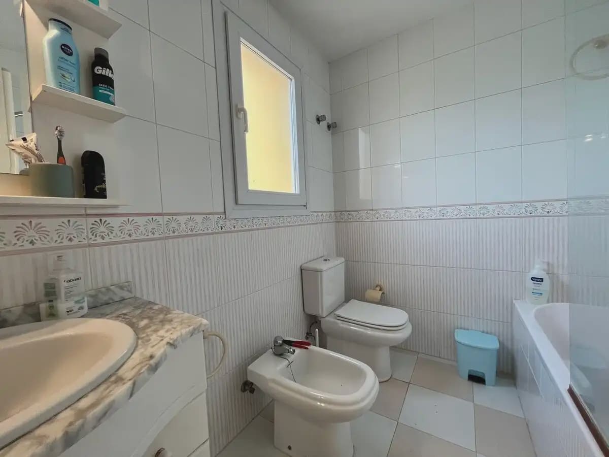 2 sypialnia Dom na sprzedaż w Denia z basenem garażem - 365 000 € (Ref: 10007479)