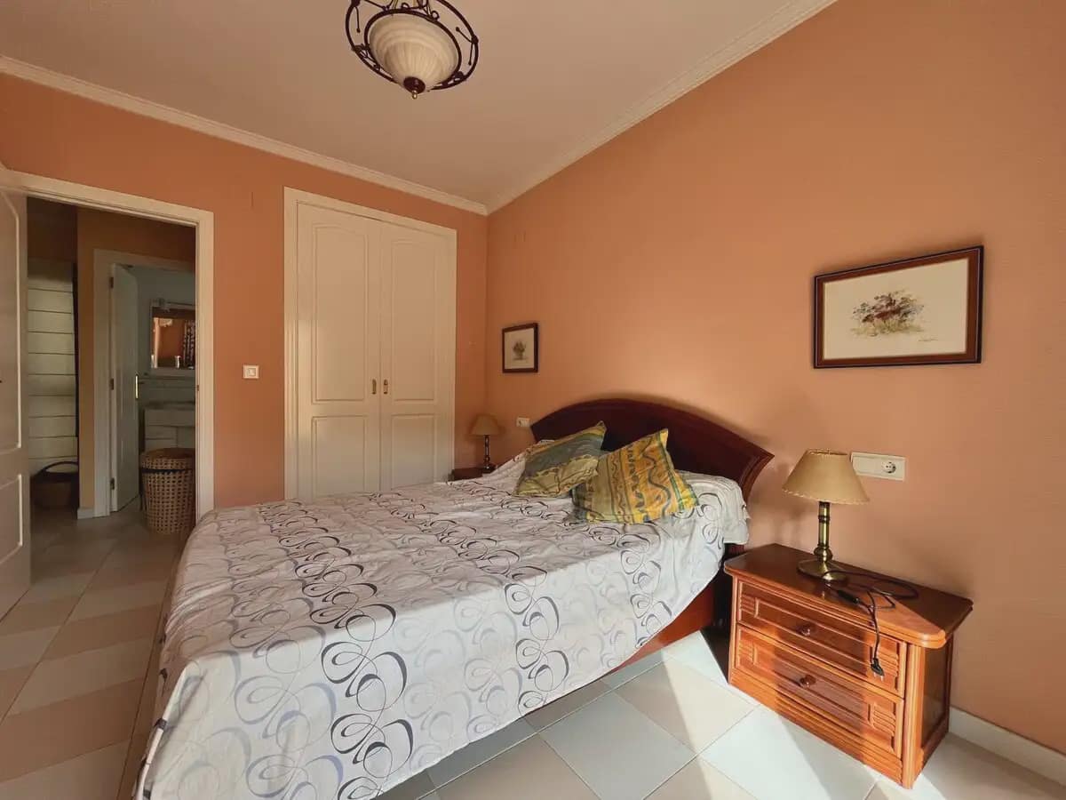 2 sypialnia Dom na sprzedaż w Denia z basenem garażem - 365 000 € (Ref: 10007479)