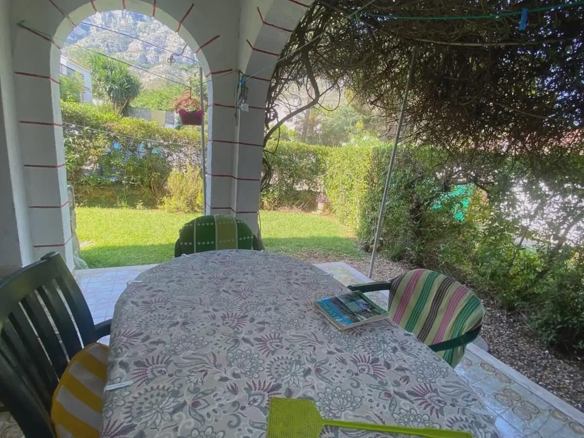 Adosado de 1 habitación en Dénia en venta con piscina - 180.000 € (Ref: 10012483)