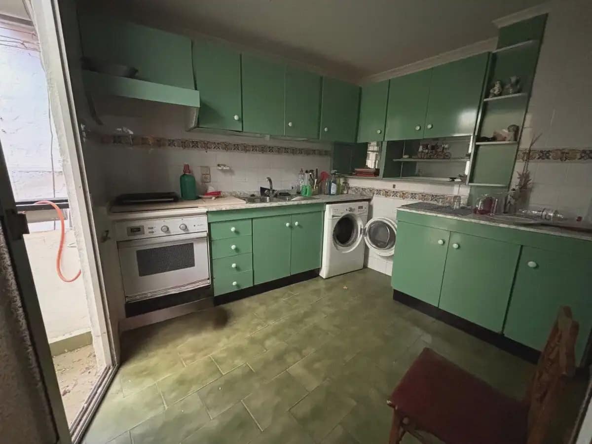 6 bedroom Townhouse for sale in Pedreguer - € 370,000 (Ref: 10015909)