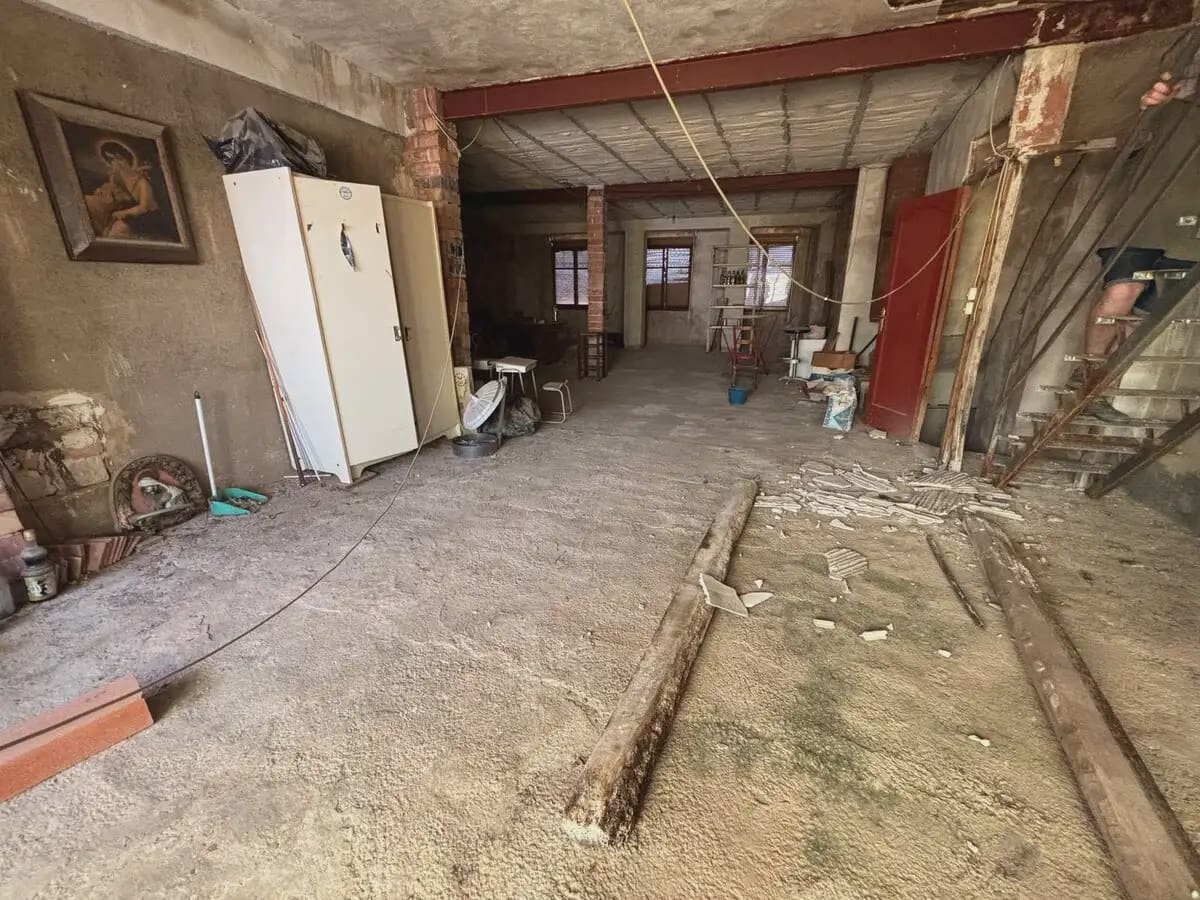 6 bedroom Townhouse for sale in Pedreguer - € 370,000 (Ref: 10015909)