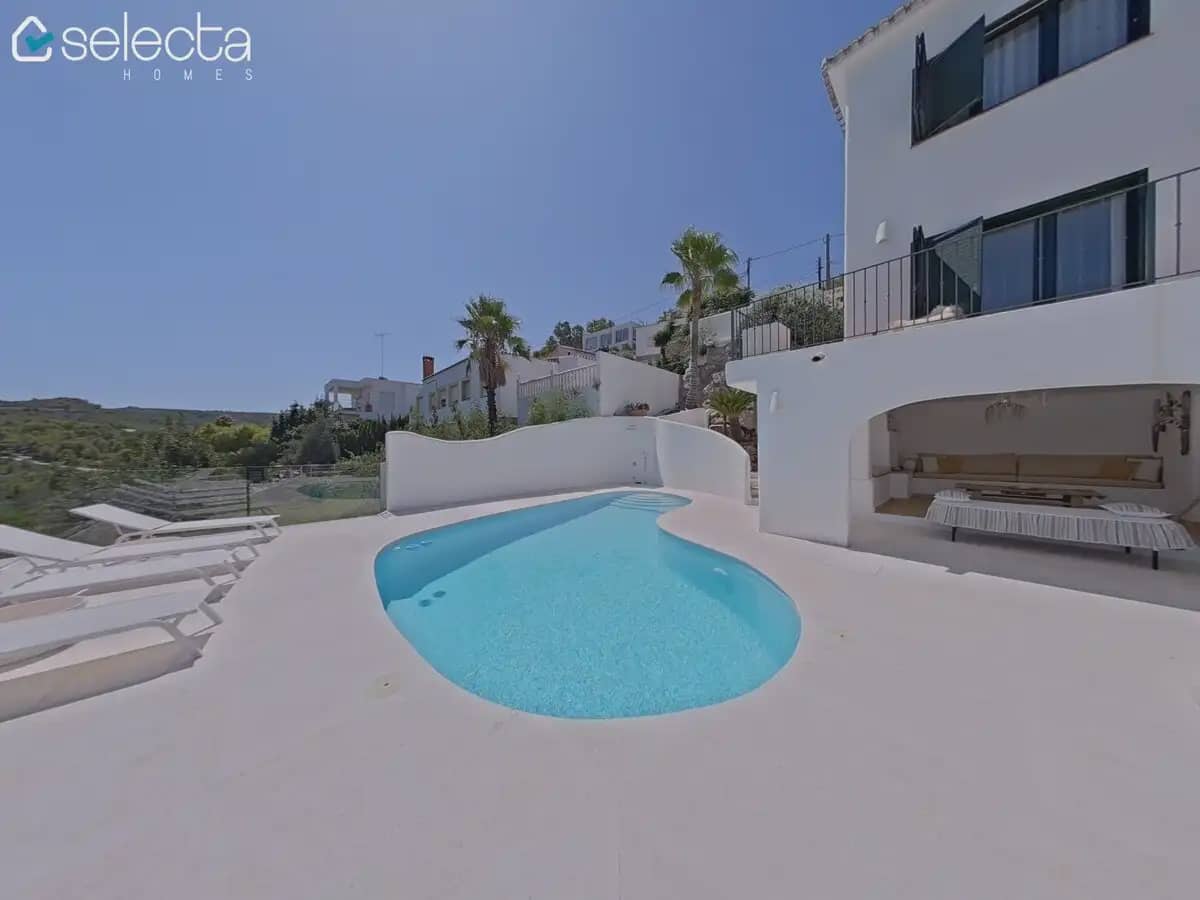 Chalet de 5 habitaciones en Dénia en venta con piscina - 895.000 € (Ref: 10023227)