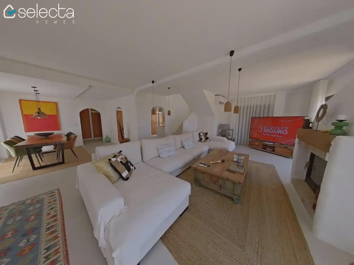 Chalet de 5 habitaciones en Dénia en venta con piscina - 895.000 € (Ref: 10023227)