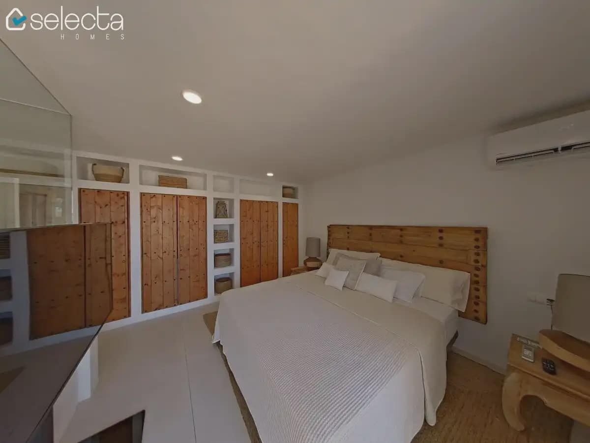 Chalet de 5 habitaciones en Dénia en venta con piscina - 895.000 € (Ref: 10023227)
