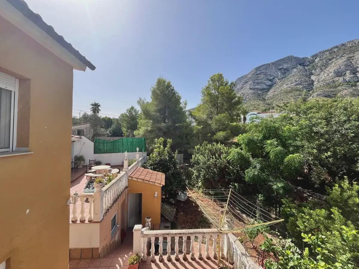 4 Zimmer Villa zu verkaufen in Denia mit Garage - 562.000 € (Ref: 10035806)