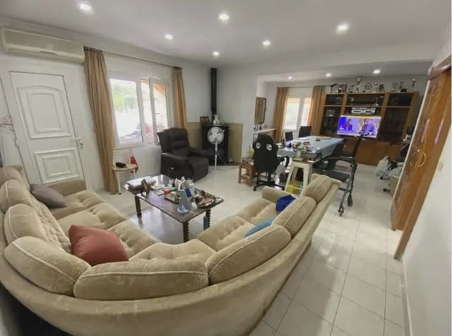 4 Zimmer Villa zu verkaufen in El Montgó, Dénia mit Garage - 562.000 € (Ref: 10035806)