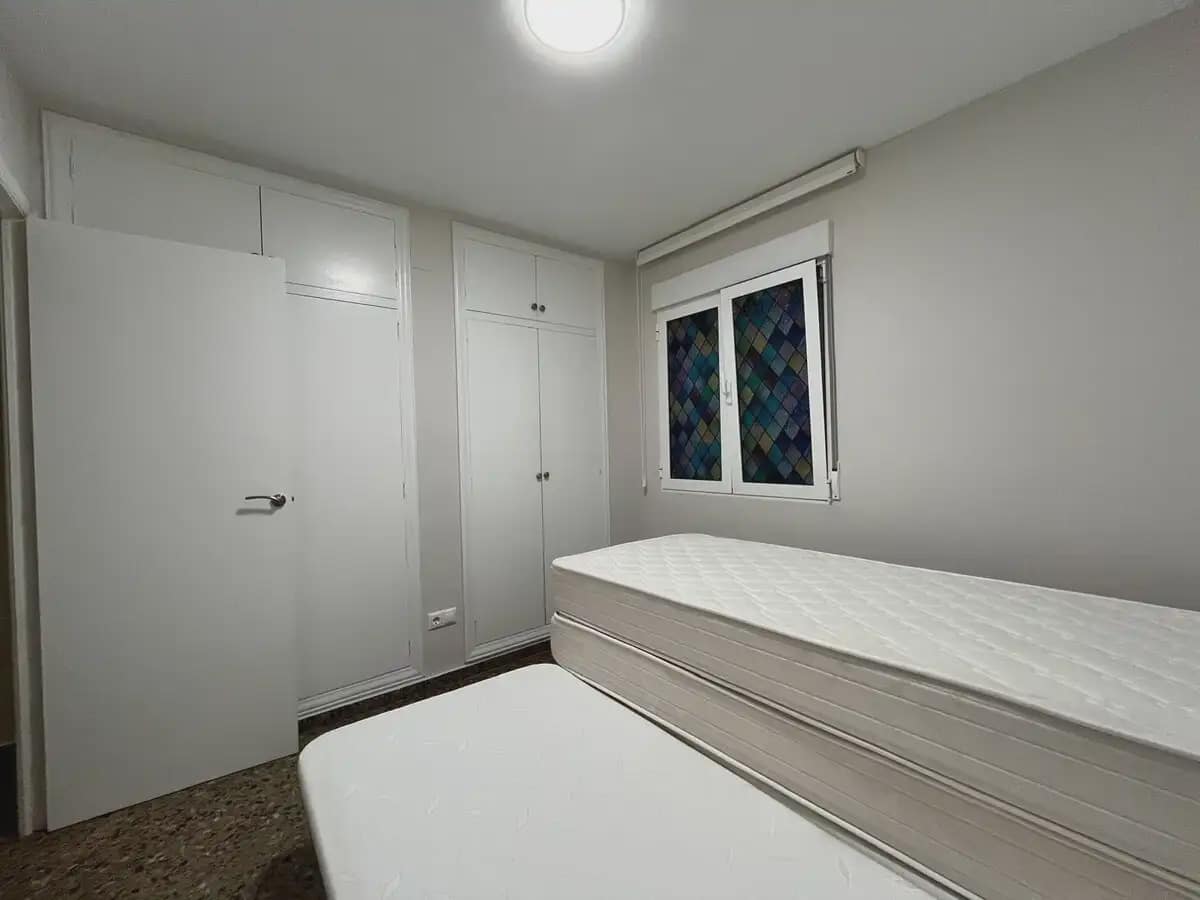 3 Zimmer Wohnung zu vermieten in Denia - 1.050 € (Ref: 10048519)
