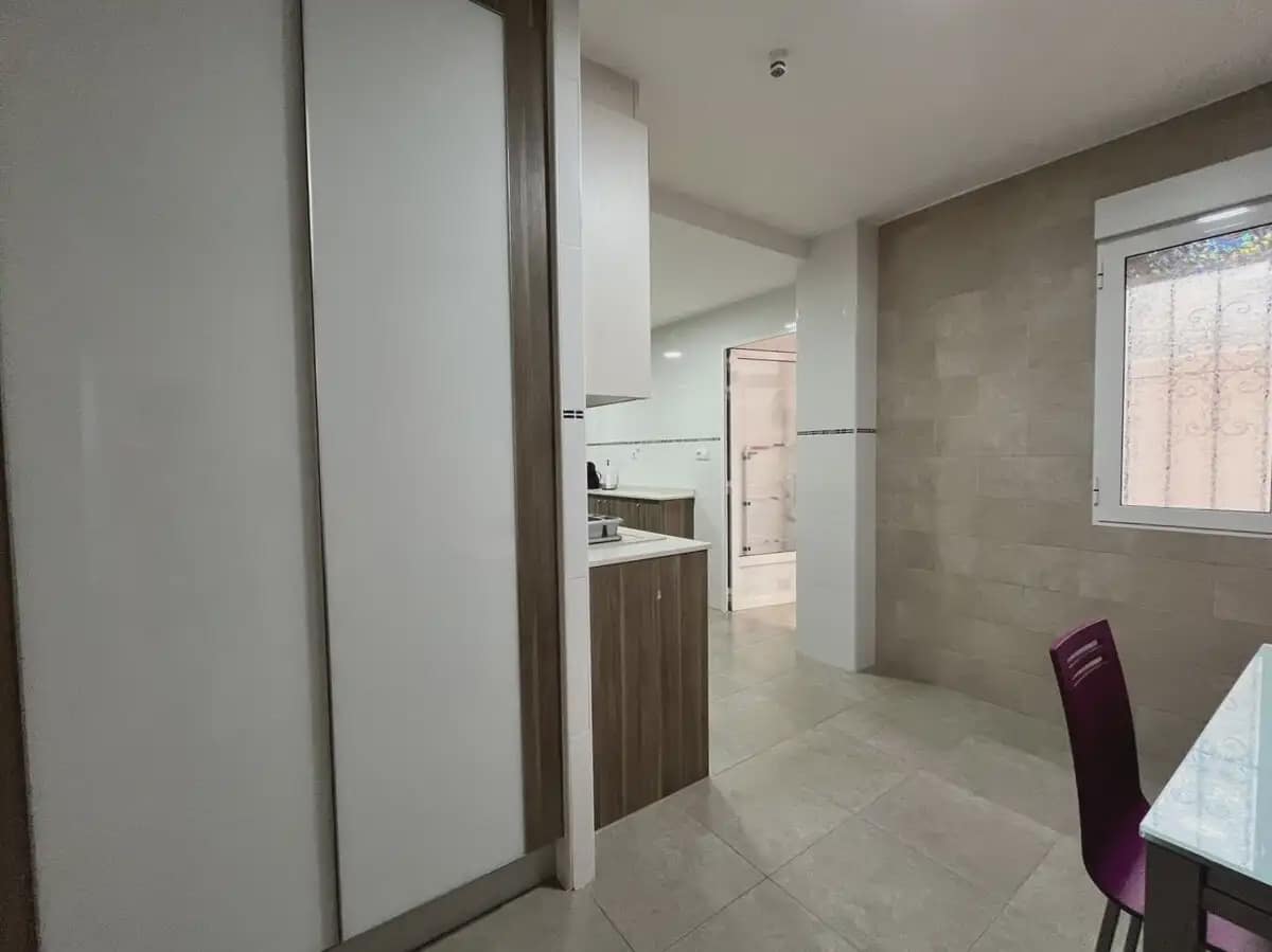 3 Zimmer Wohnung zu vermieten in Denia - 1.050 € (Ref: 10048519)