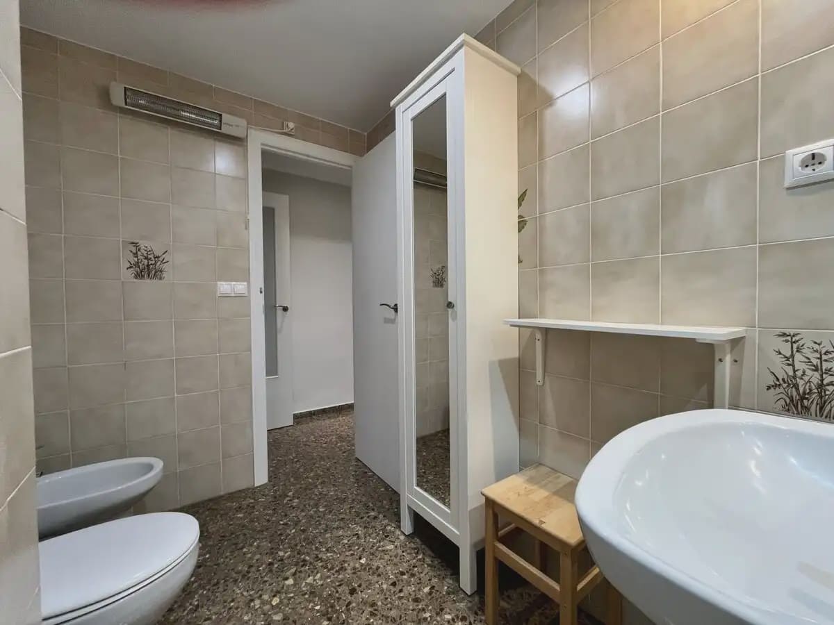 3 Zimmer Wohnung zu vermieten in Denia - 1.050 € (Ref: 10048519)