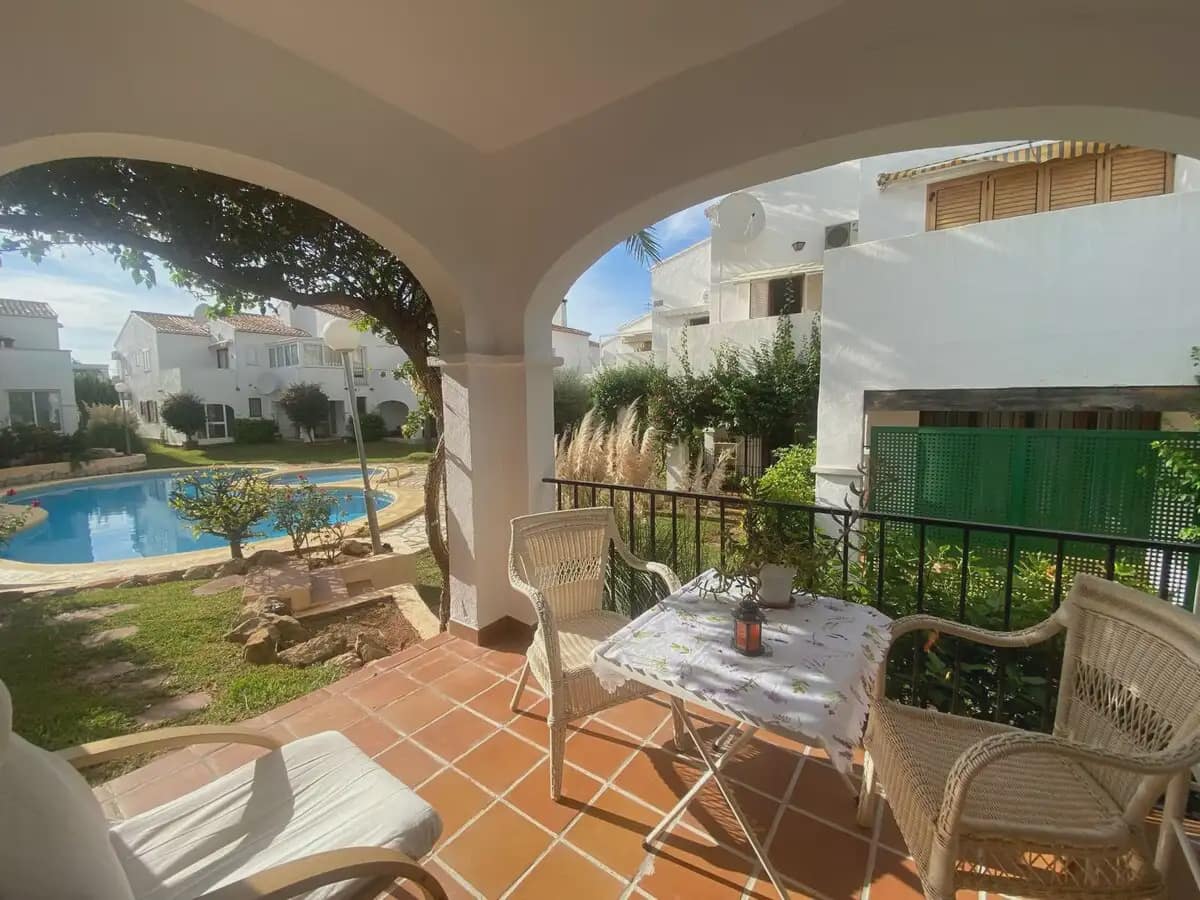 2 quarto Apartamento para arrendar em Denia com piscina garagem - 800 € (Ref: 10093725)