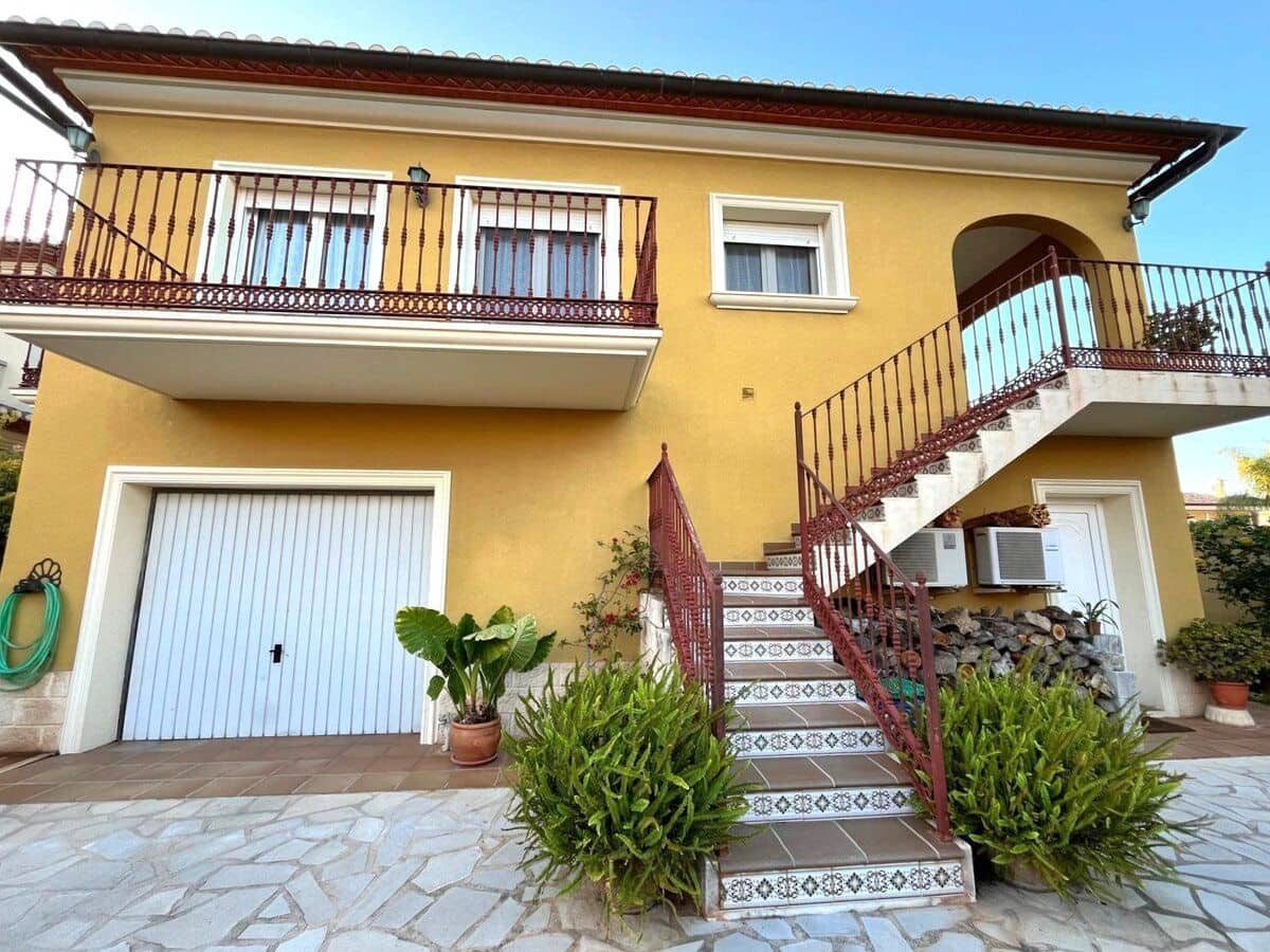 3 quarto Moradia para venda em Pedreguer com piscina - 449 000 € (Ref: 8695394)