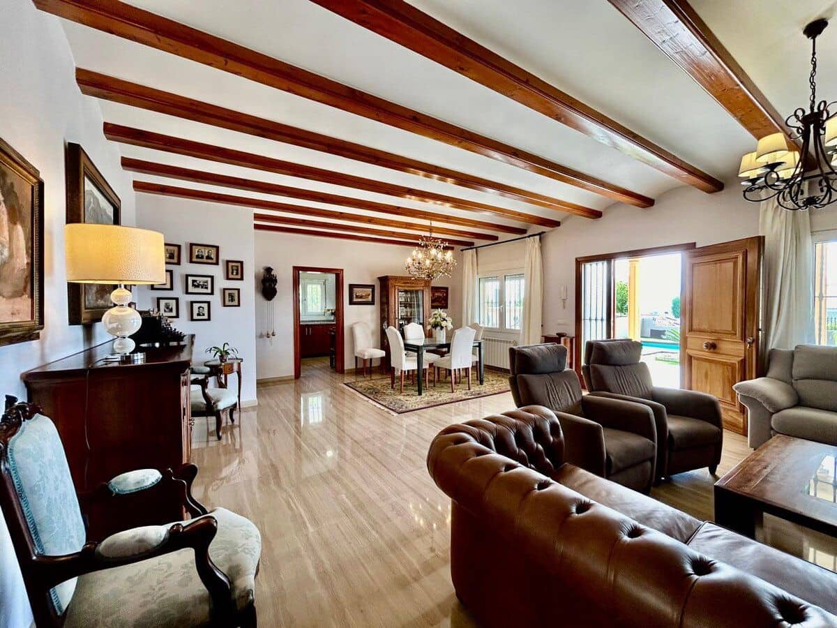 3 soveværelse Villa til salg i Beniarbeig med swimmingpool - € 820.000 (Ref: 8695421)