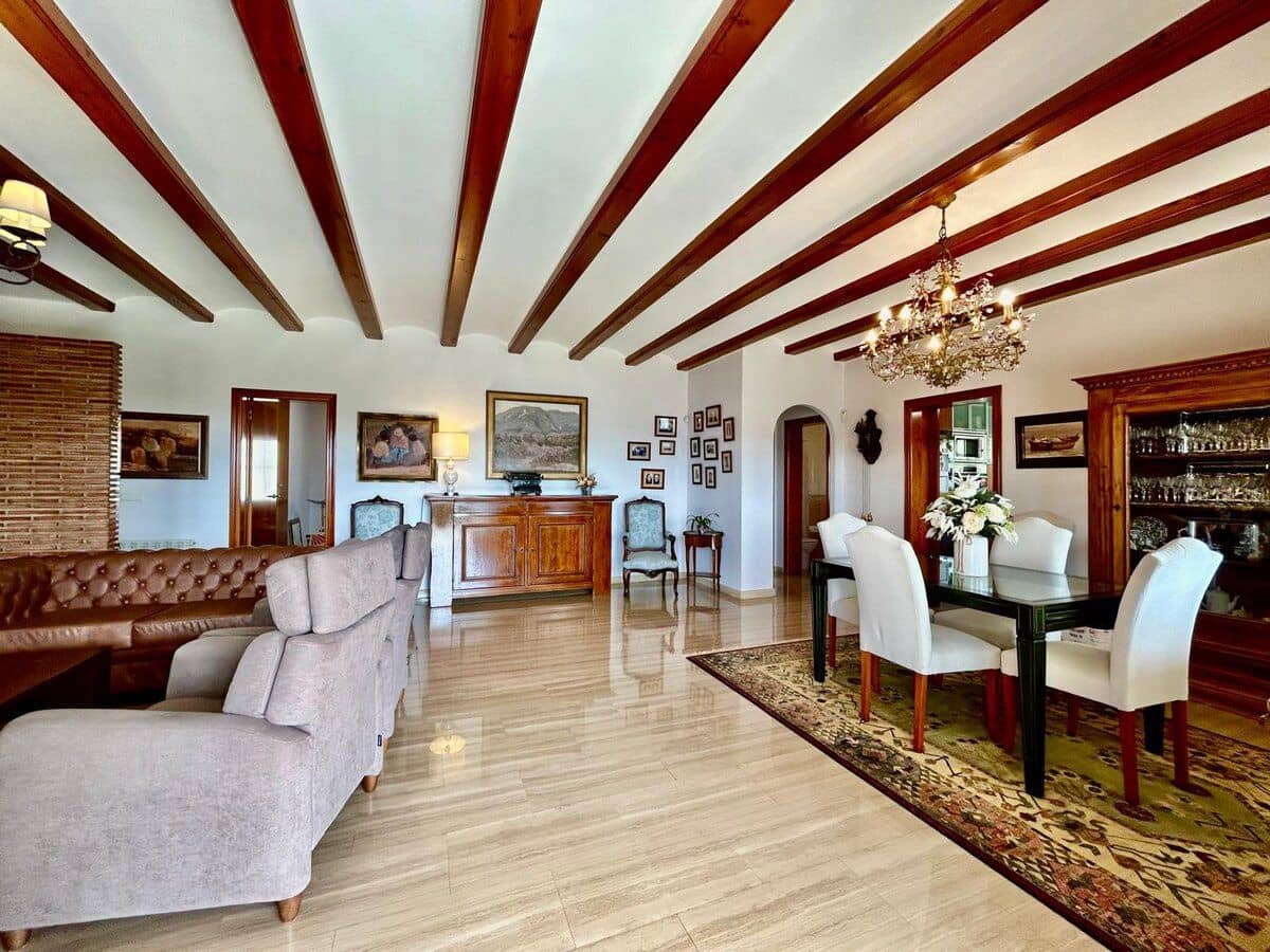 3 soveværelse Villa til salg i Beniarbeig med swimmingpool - € 820.000 (Ref: 8695421)