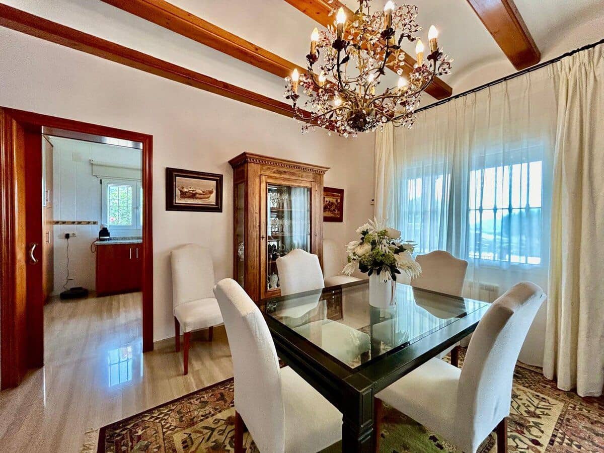 3 soveværelse Villa til salg i Beniarbeig med swimmingpool - € 820.000 (Ref: 8695421)