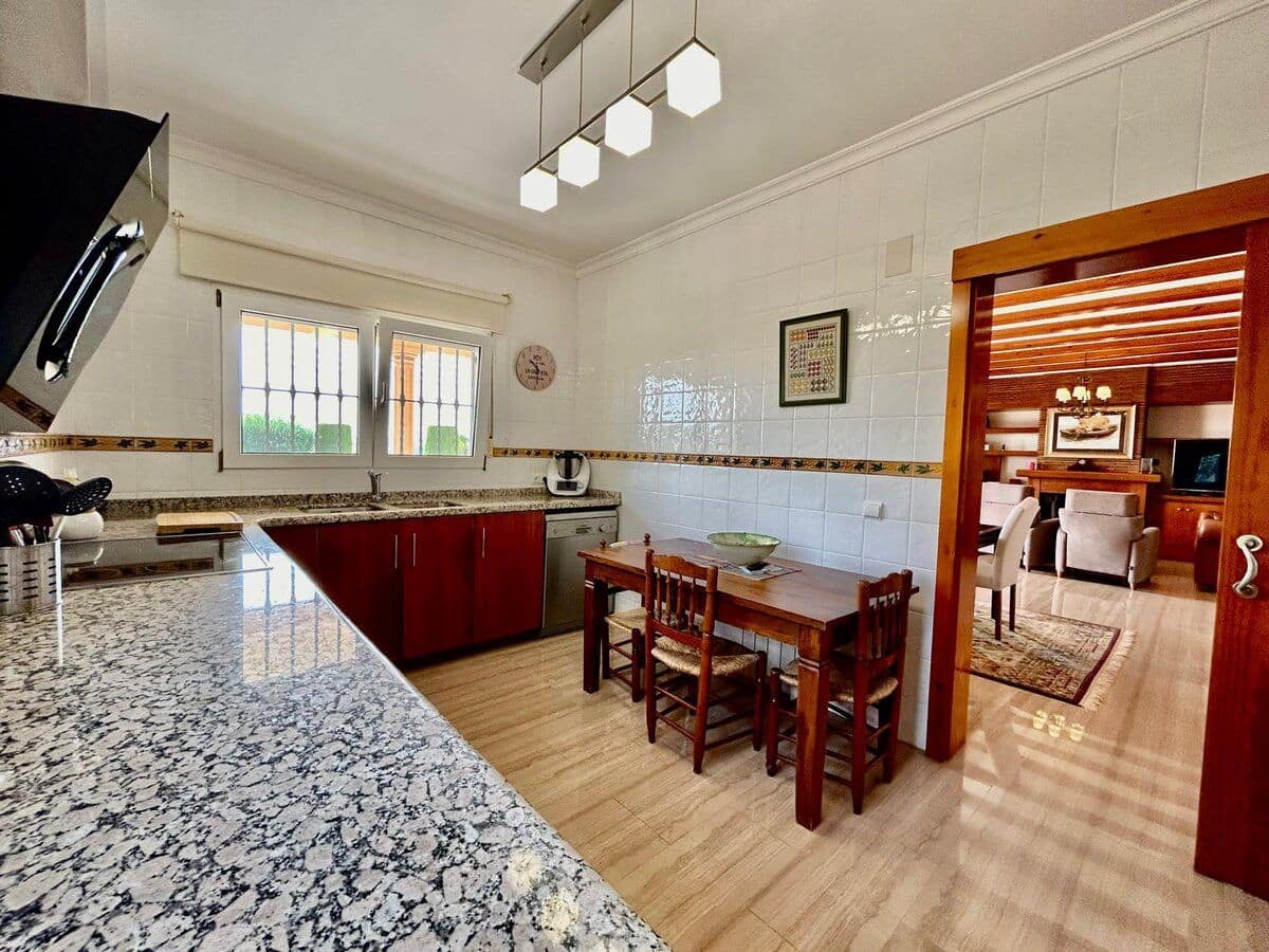 3 soveværelse Villa til salg i Beniarbeig med swimmingpool - € 820.000 (Ref: 8695421)