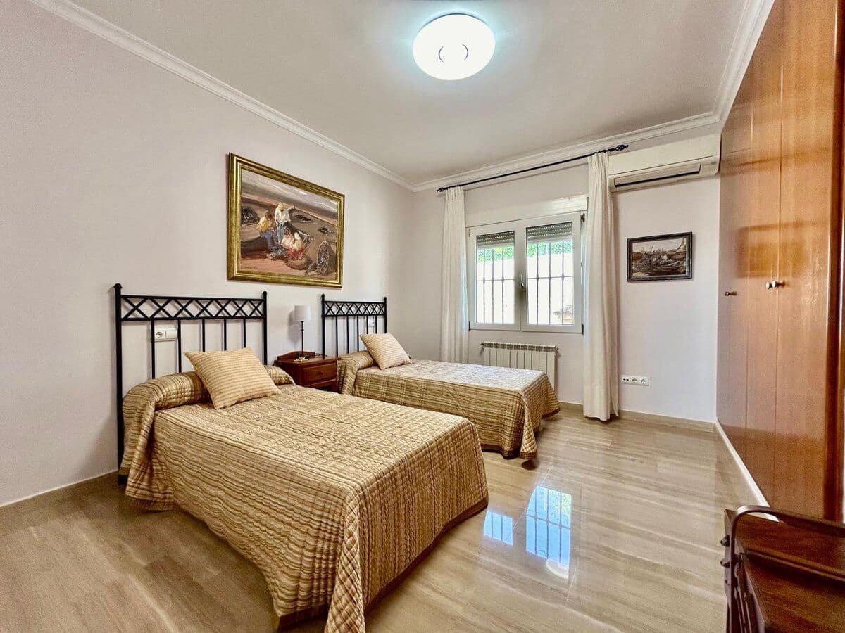 3 soveværelse Villa til salg i Beniarbeig med swimmingpool - € 820.000 (Ref: 8695421)