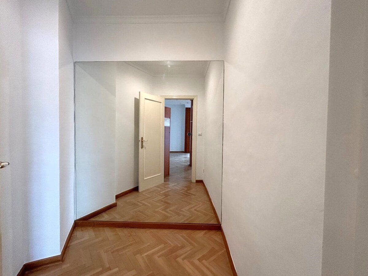 Kaupallinen myytävänä paikassa Denia - 517 500 € (Ref: 8695441)