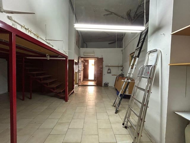 Kaupallinen myytävänä paikassa Centro Urbano, Dénia - 517 500 € (Ref: 8695441)