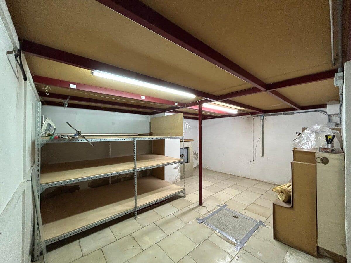 Kaupallinen myytävänä paikassa Denia - 517 500 € (Ref: 8695441)