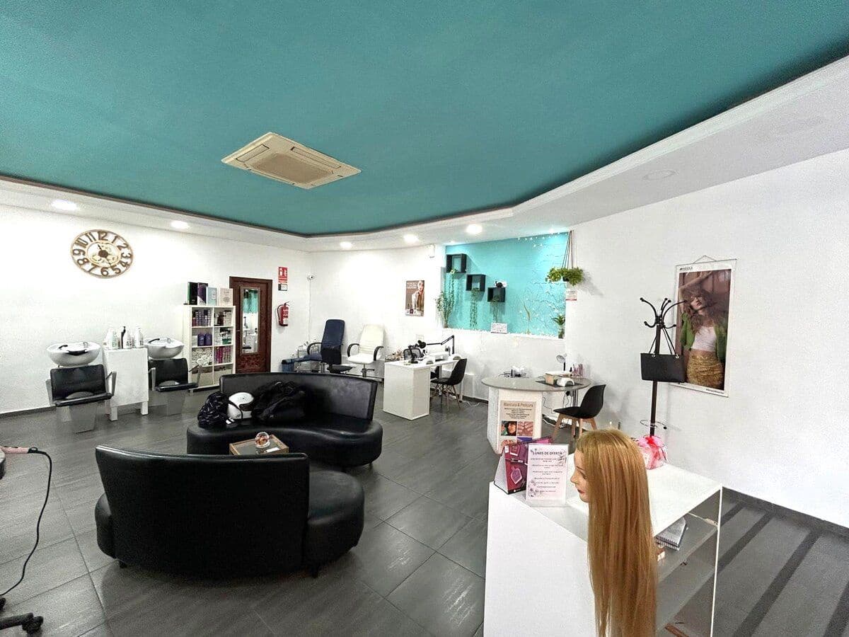 Kaupallinen myytävänä paikassa Denia - 517 500 € (Ref: 8695441)