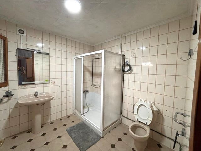 5 soverom Hus til salgs i Pedreguer - € 178 000 (Ref: 8695443)