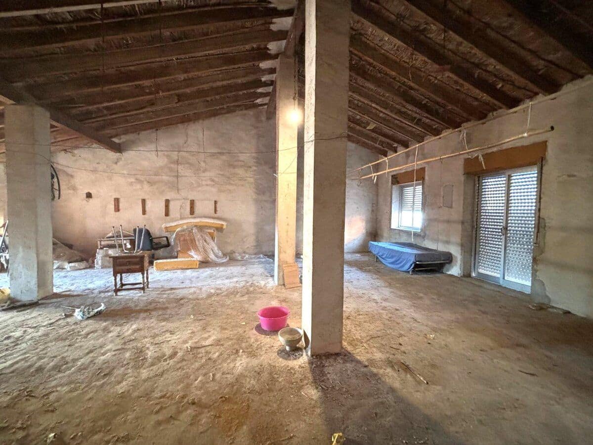 5 soverom Hus til salgs i Pedreguer - € 178 000 (Ref: 8695443)